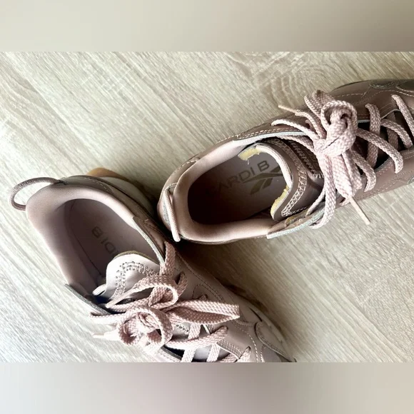 Reebok Rose Gold Metallic Sneakers CardiB Leather Platforms Y2K Chunky Size 8.5 - Picture 11 of 14